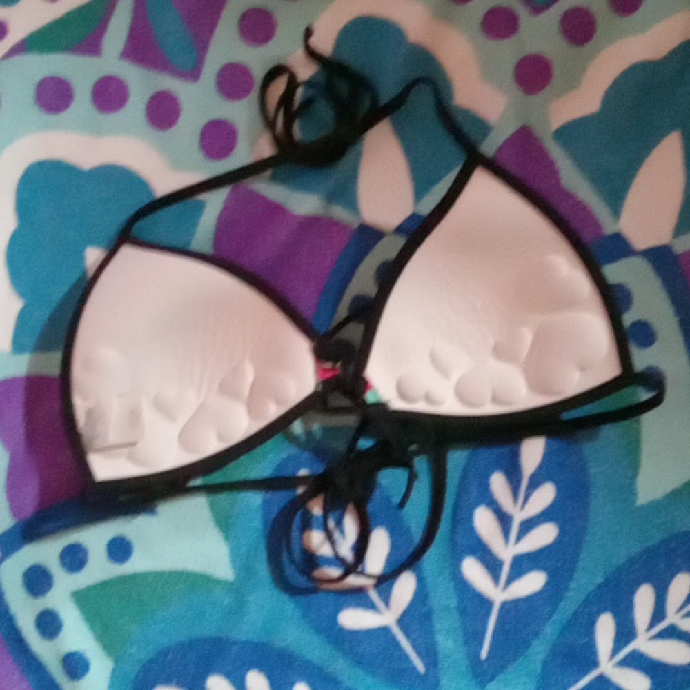 Bathing suit - Picture 3 of 3